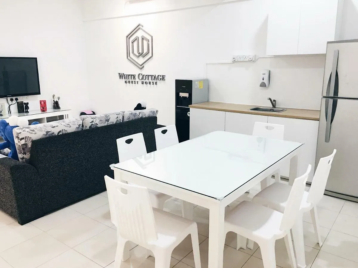 White Cottage Guest House Melaka