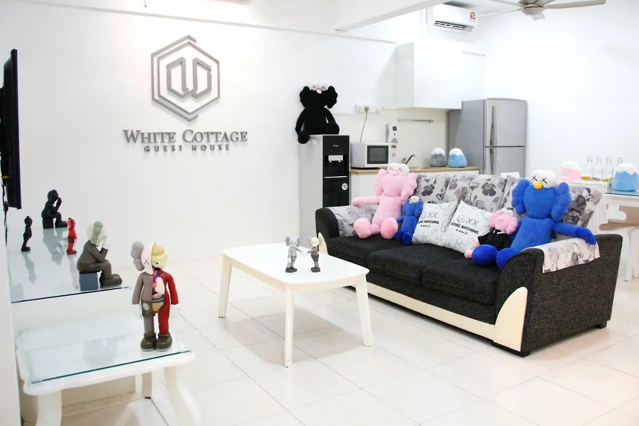 ***  White Cottage Guest House Melaka Malaysia